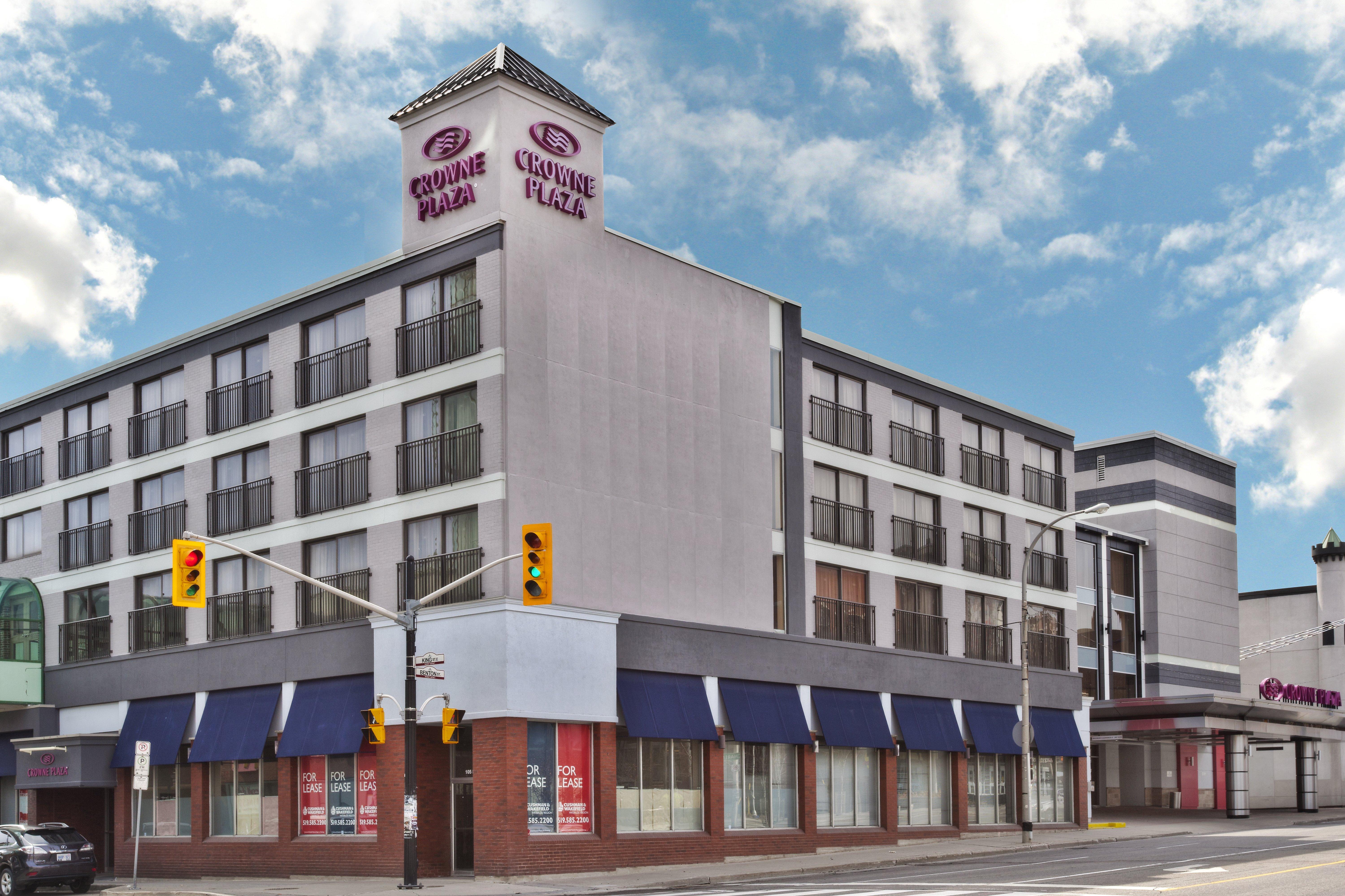 Crowne Plaza Kitchener-Waterloo By Ihg Otel Dış mekan fotoğraf