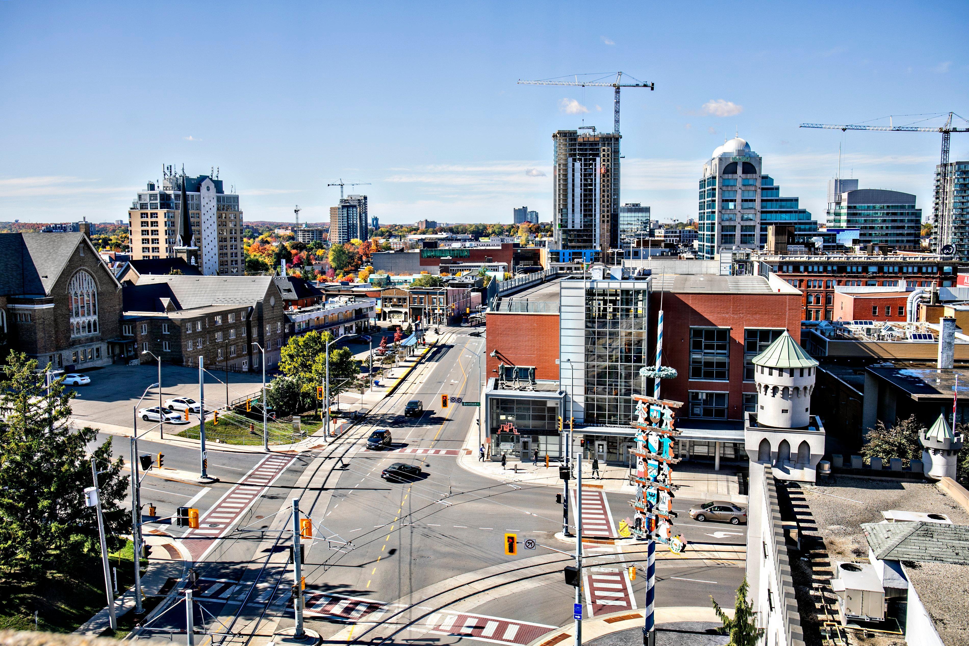 Crowne Plaza Kitchener-Waterloo, An Ihg Hotel Dış mekan fotoğraf