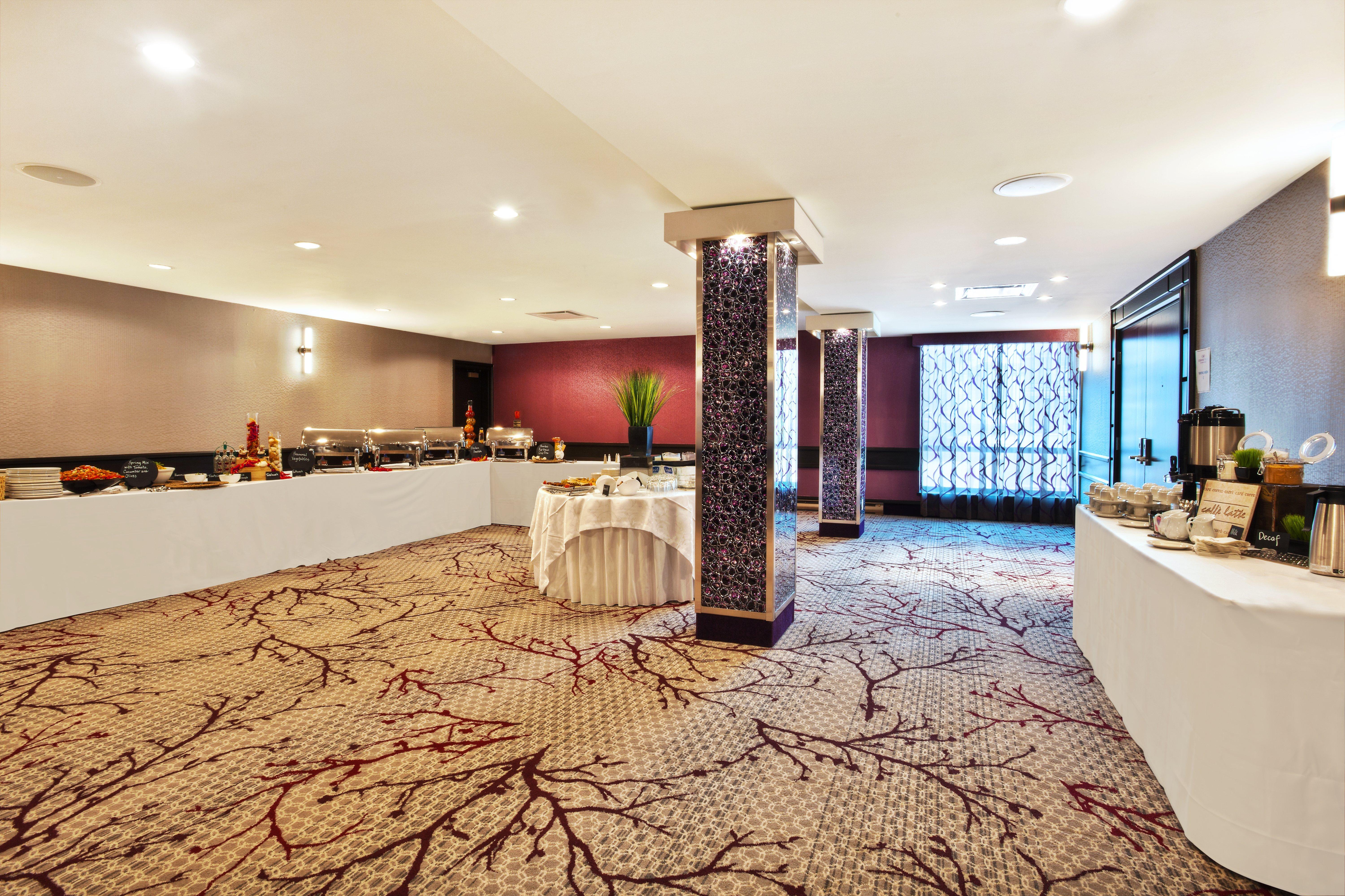 Crowne Plaza Kitchener-Waterloo By Ihg Otel Dış mekan fotoğraf
